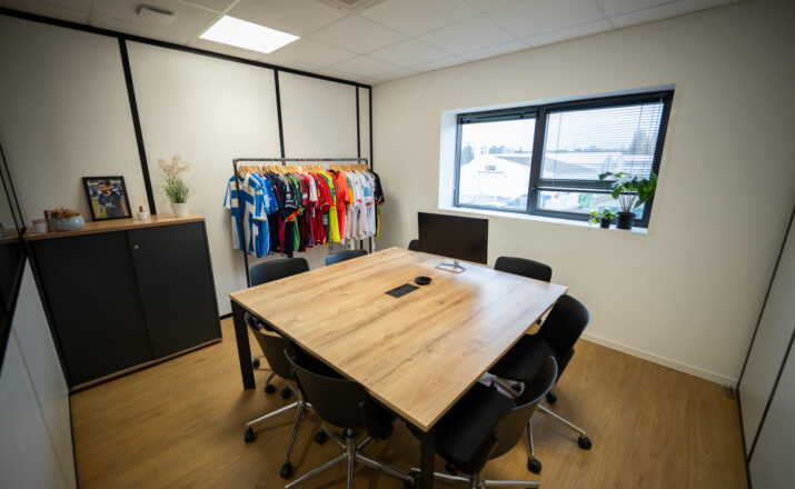 Équipements disponibles dans les salles de réunion